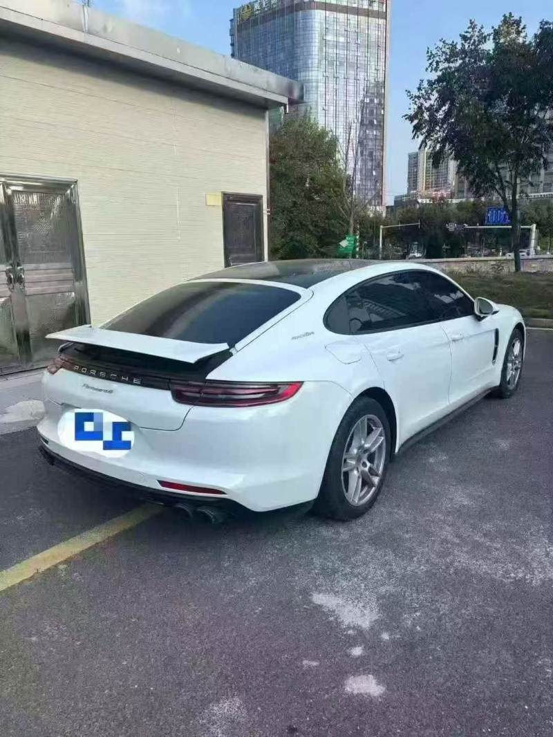 衡阳18年保时捷帕拉梅拉6