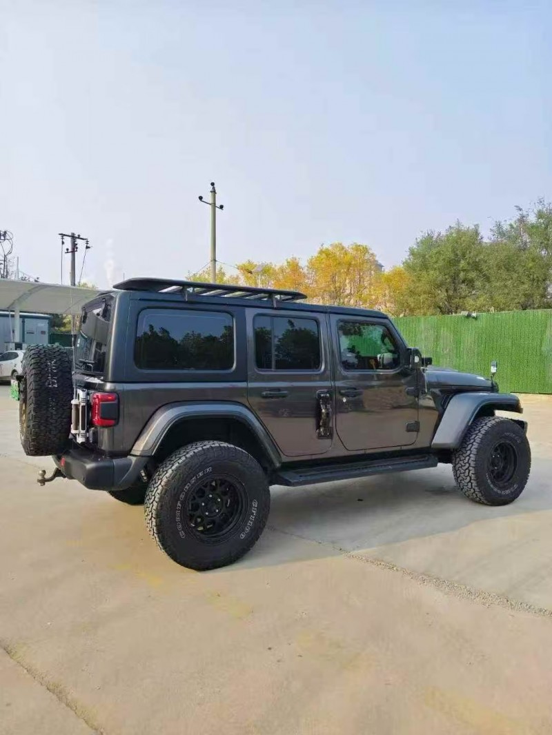 潍坊22年Jeep牧马人8