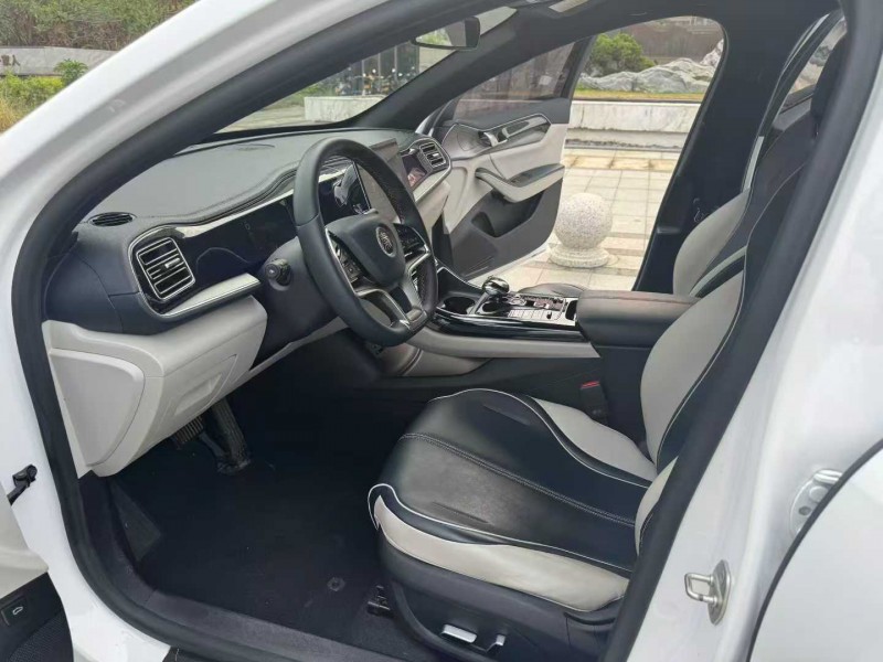 阳江22年比亚迪秦4