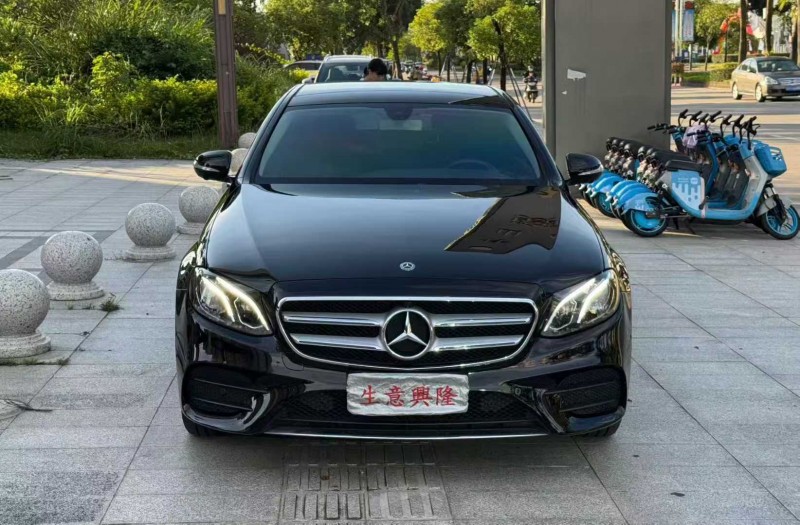 阳江19年奔驰E1