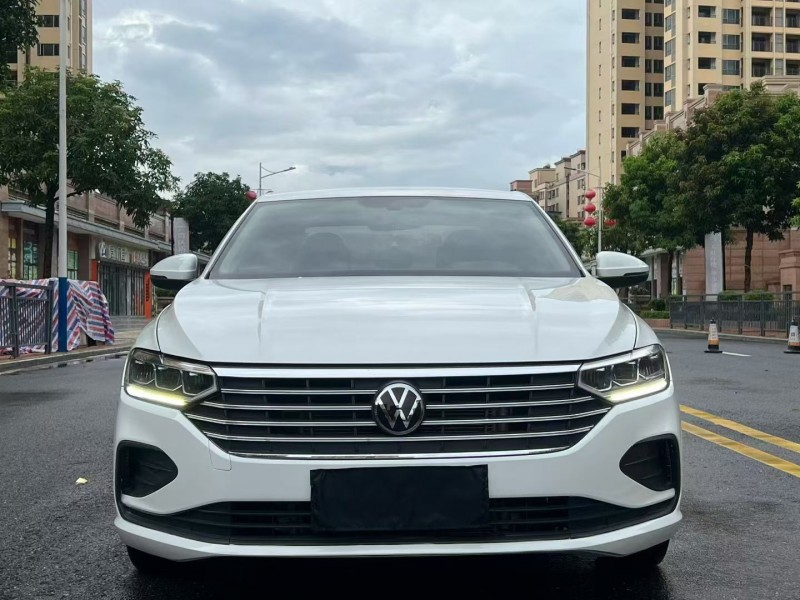 东莞22年大众朗逸1