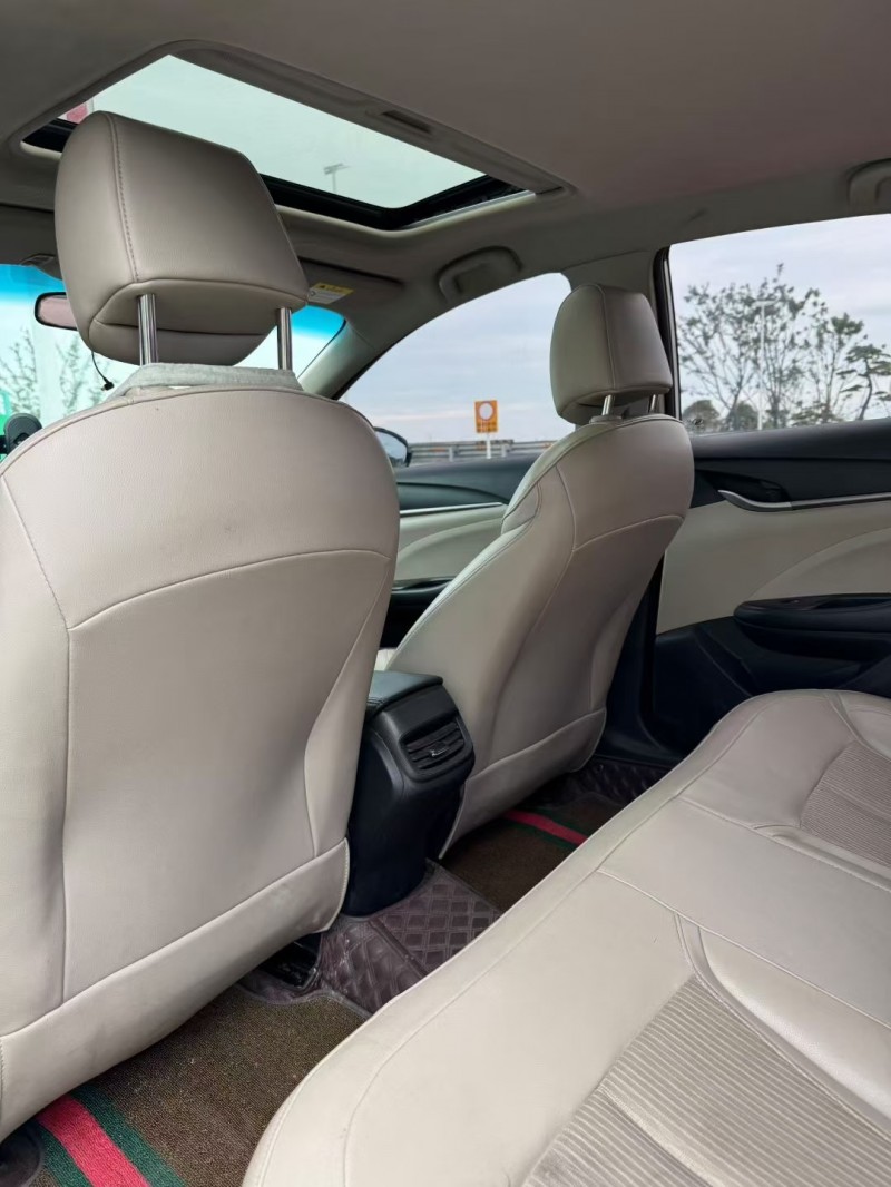 常州16年别克英朗3