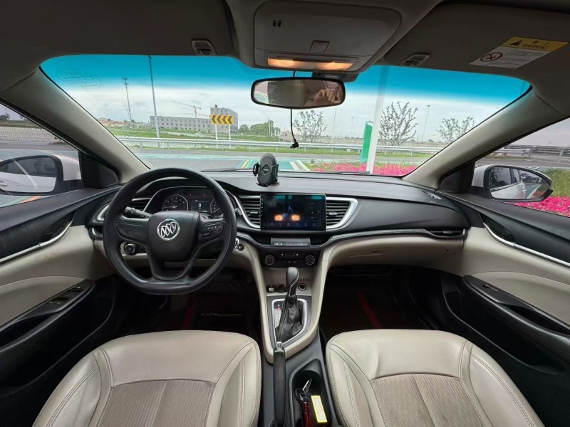 常州16年别克英朗5