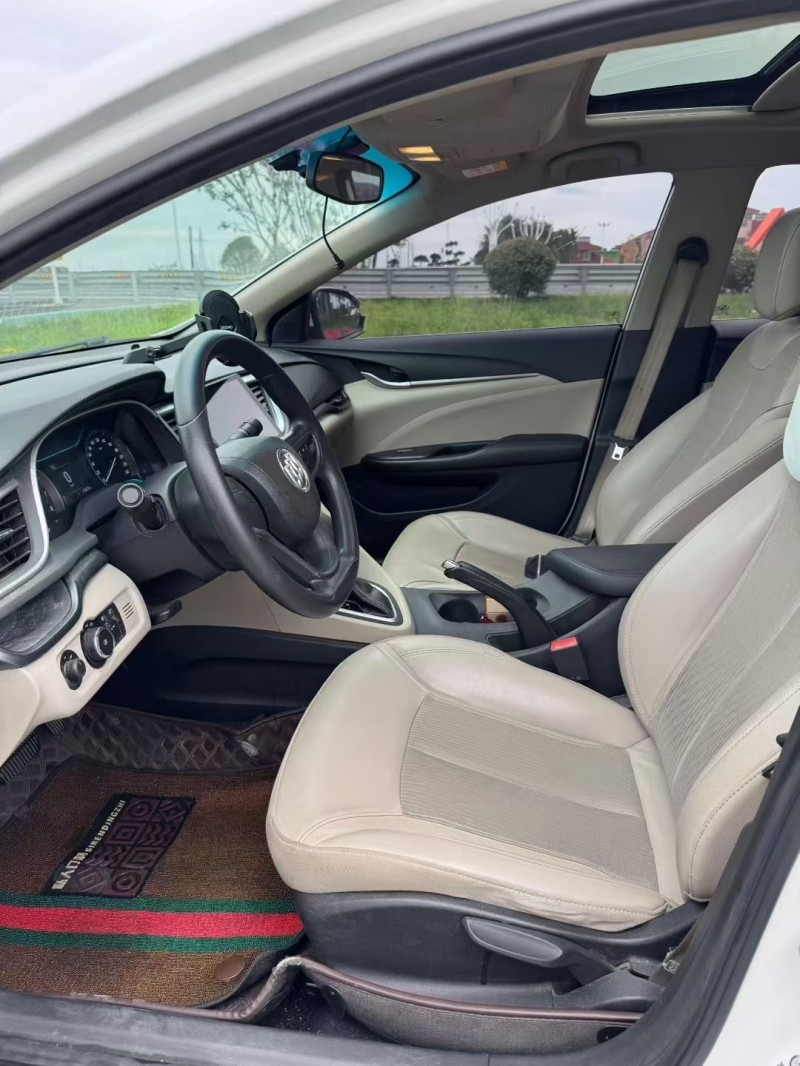 常州16年别克英朗6