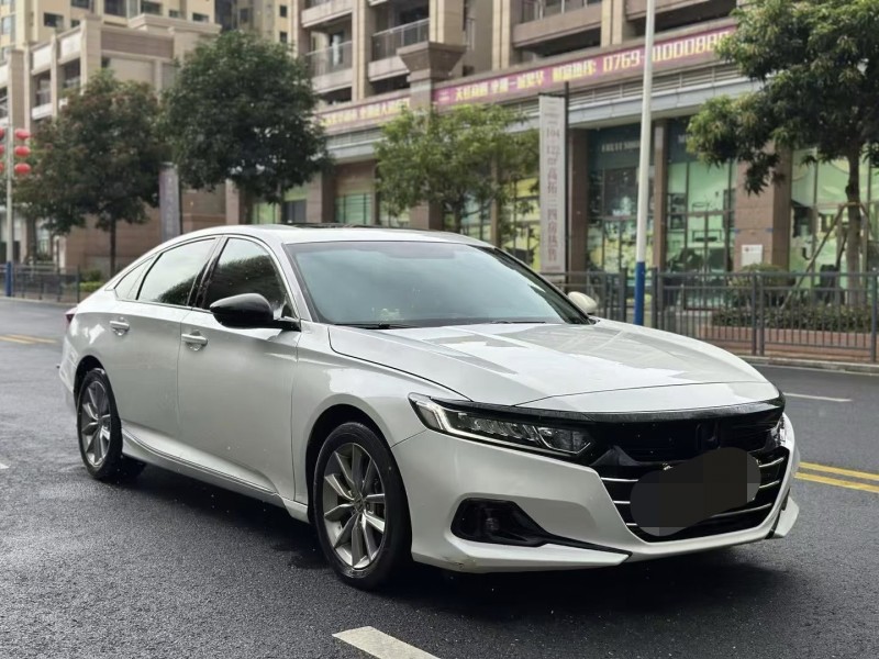 东莞22年本田雅阁3