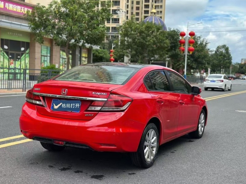 东莞16年本田思域8