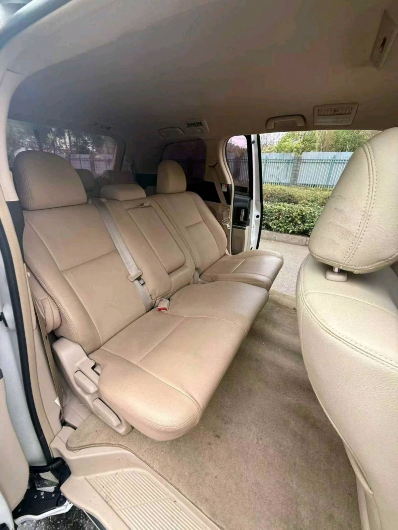 南通17年丰田普瑞维亚6