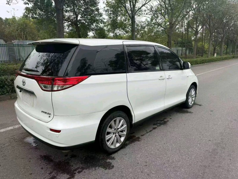 南通17年丰田普瑞维亚8