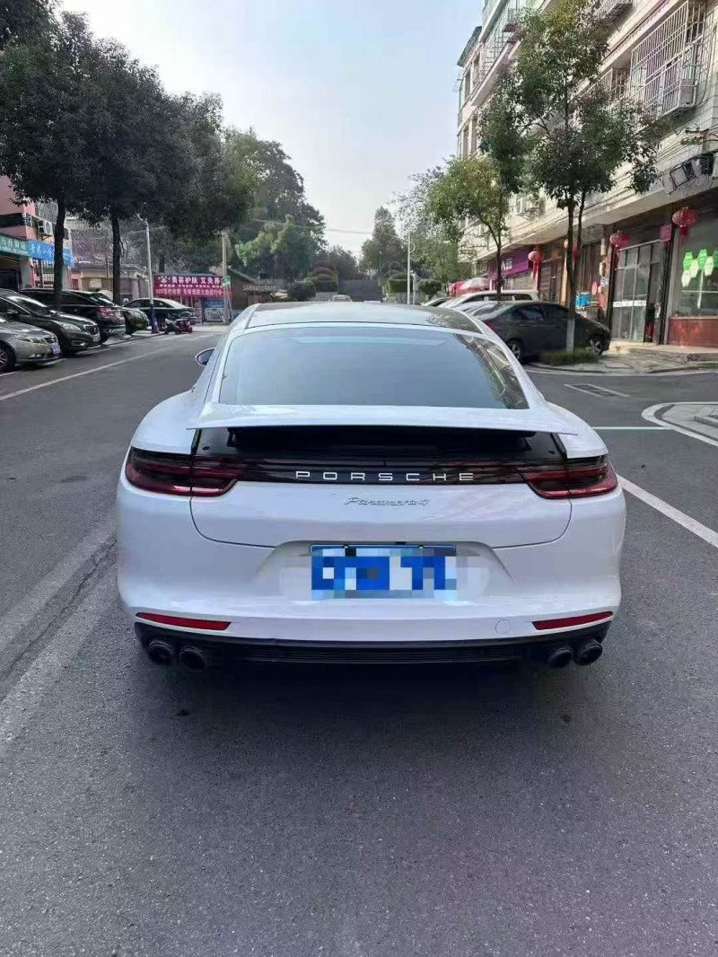 湘潭18年保时捷帕拉梅拉9