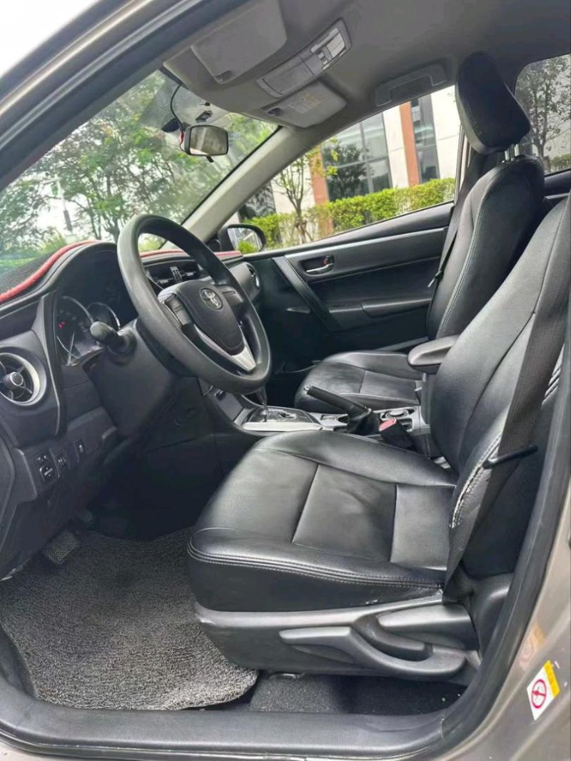 广州18年丰田卡罗拉5