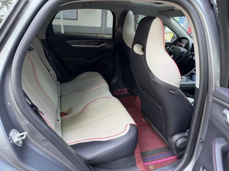 深圳22年比亚迪驱逐舰4