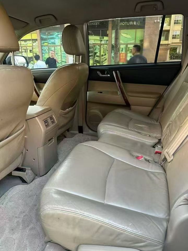 东莞14年丰田汉兰达6