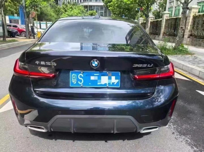 深圳24年宝马3系8