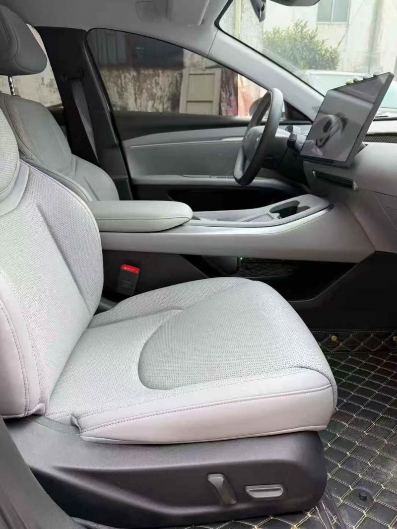 苏州25年小鹏汽车m035