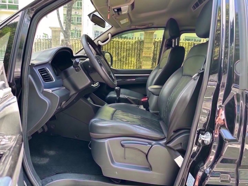 深圳23年东风菱智5