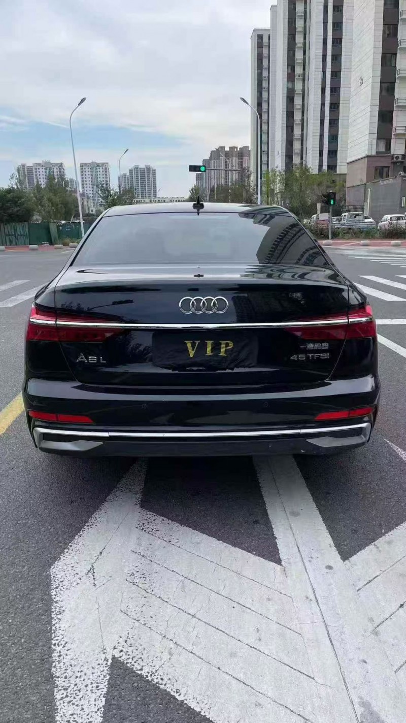 烟台19年奥迪A6L9
