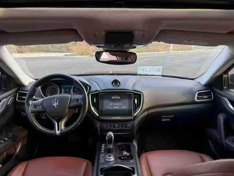 邯郸18年玛莎拉蒂Ghibli5