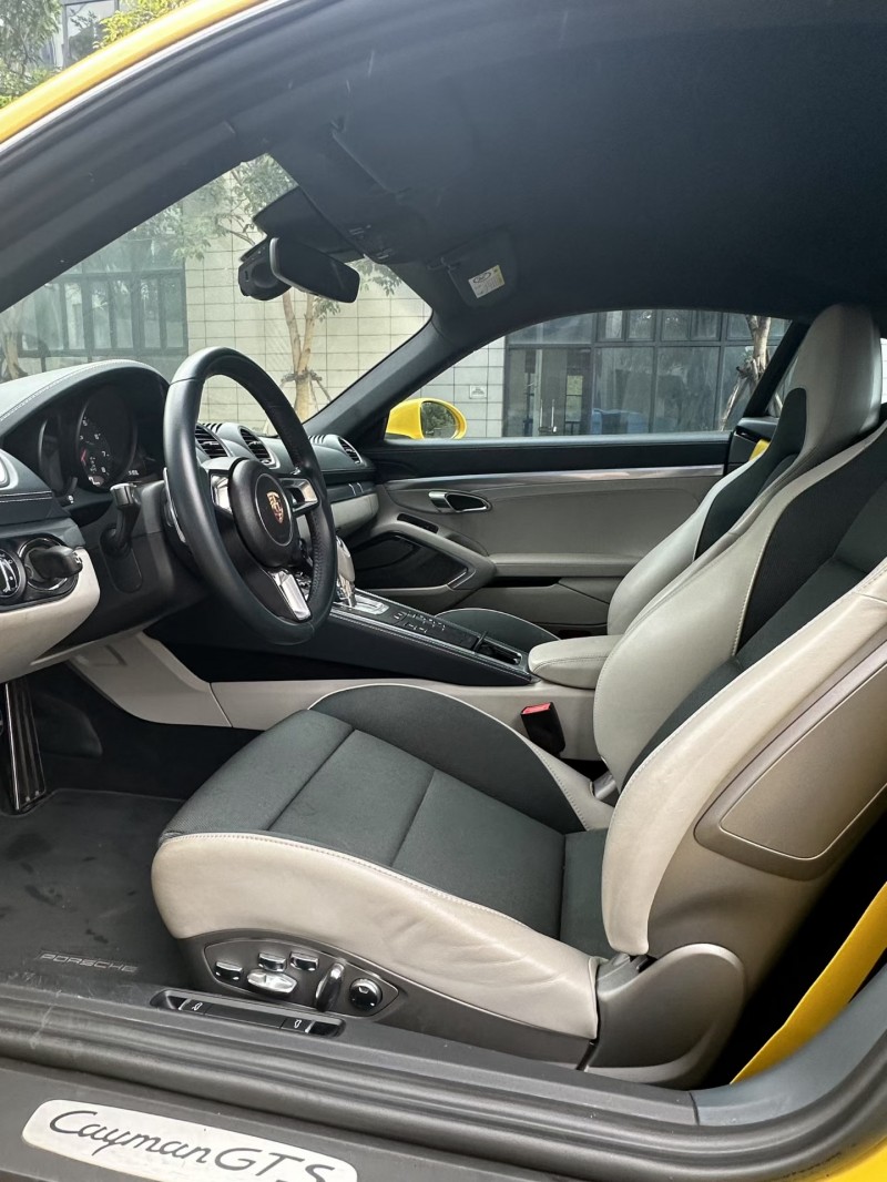 佛山22年保时捷7185