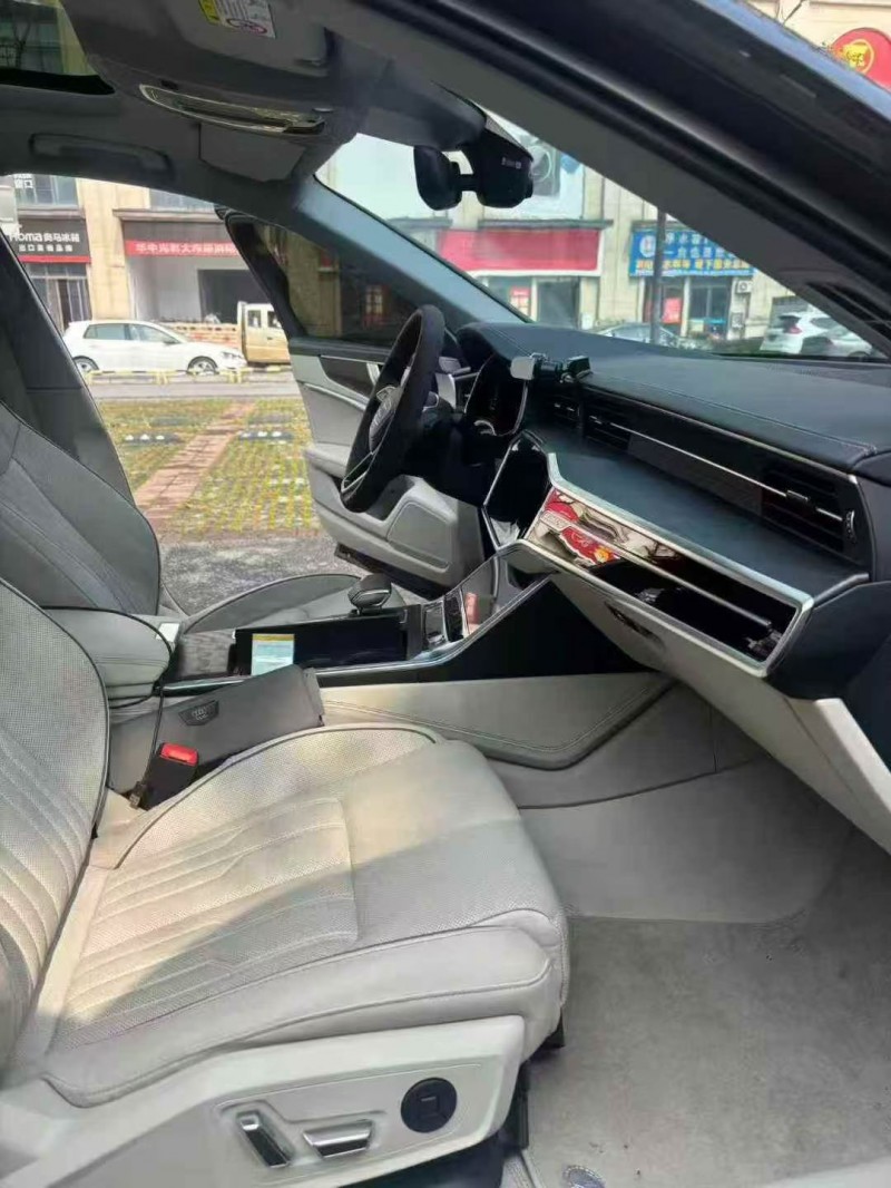 鄂州23年奥迪A6L5