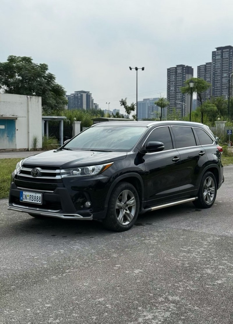 南宁20年丰田汉兰达2