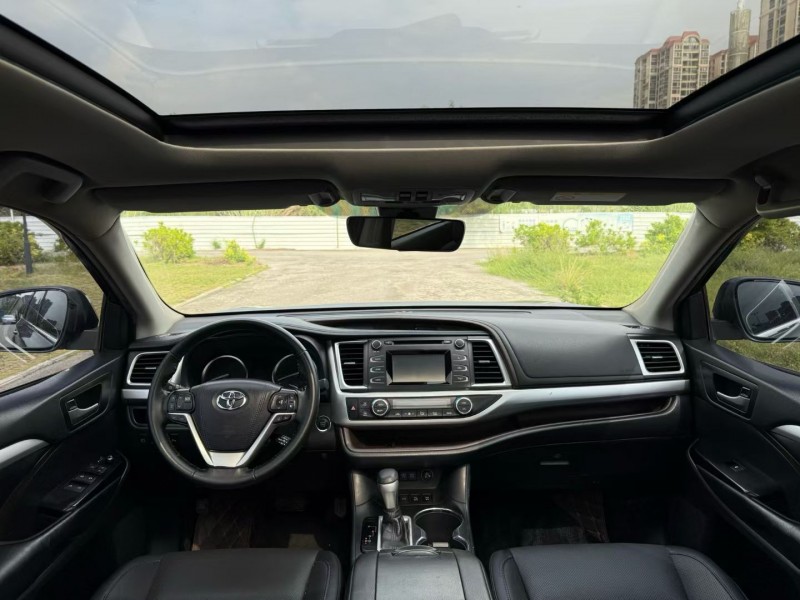 南宁20年丰田汉兰达6