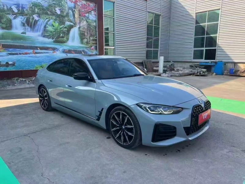 青岛22年宝马4系3