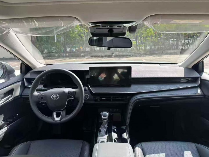 深圳25年丰田凯美瑞4