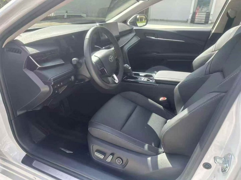 深圳25年丰田凯美瑞6