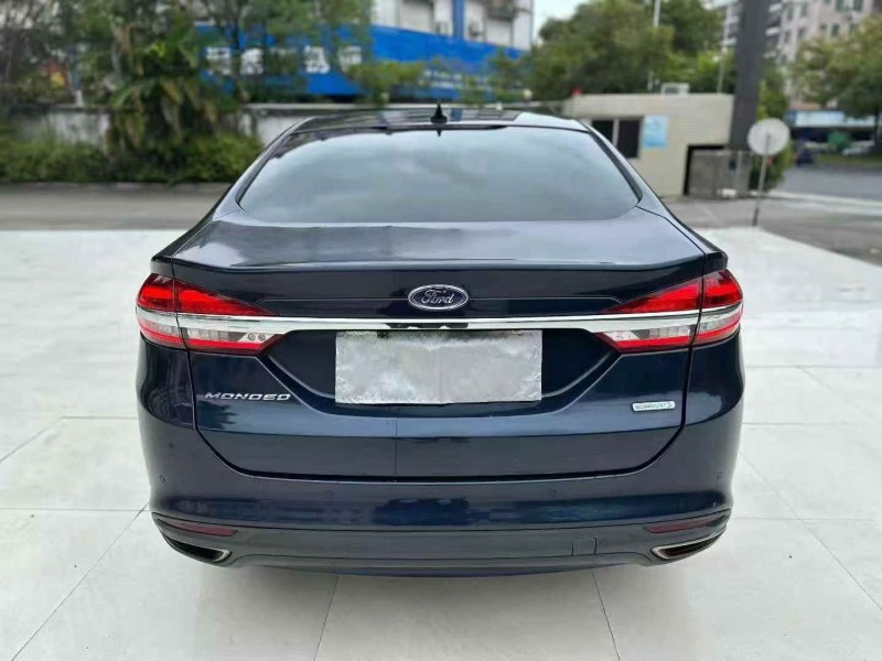 珠海17年福特蒙迪欧9