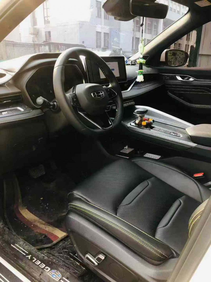 绍兴24年吉利星瑞5