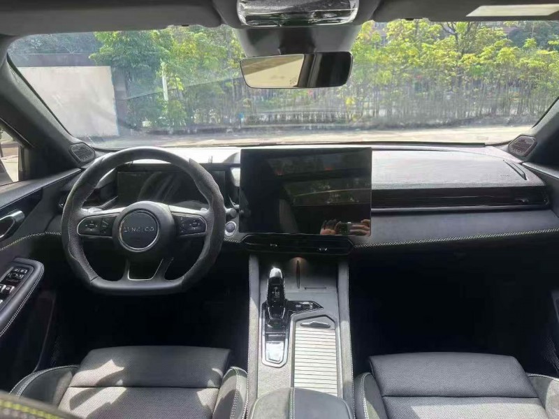 珠海25年领克035