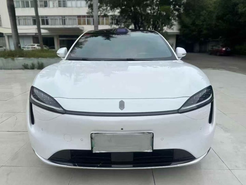 深圳25年华为智选问界1