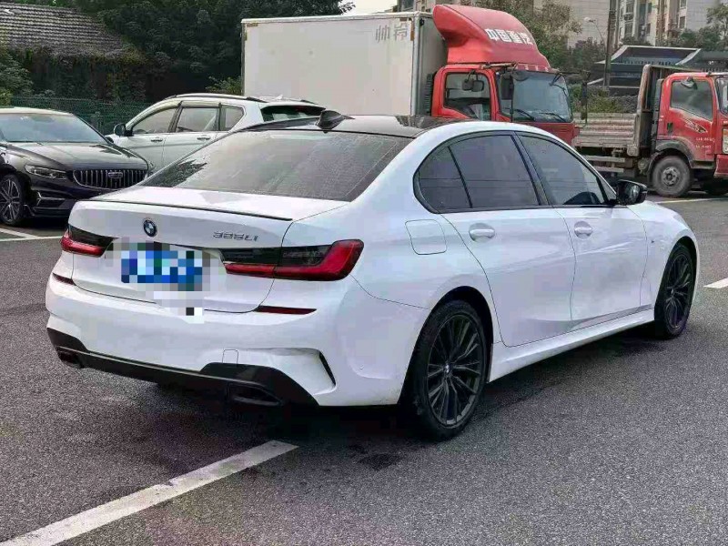 台州19年宝马3系8