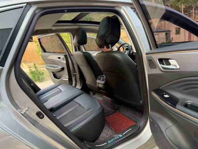 徐州23年传祺埃安S5807