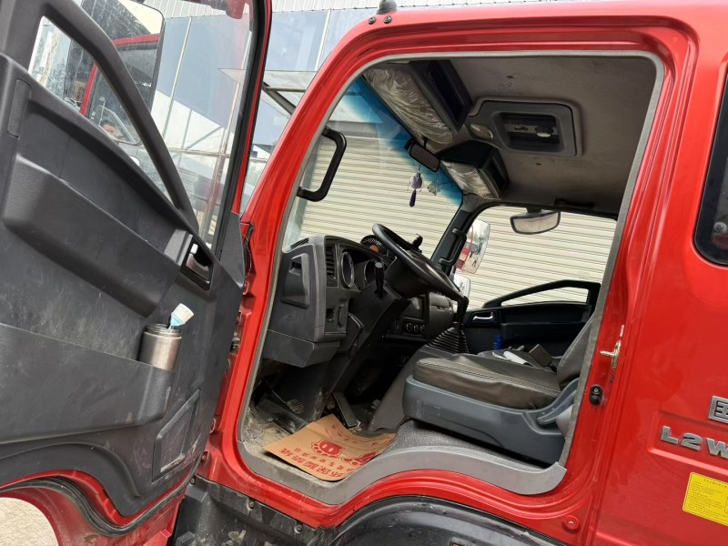 徐州23年卡车系列重汽豪沃4