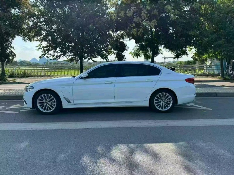 北海19年宝马5系5