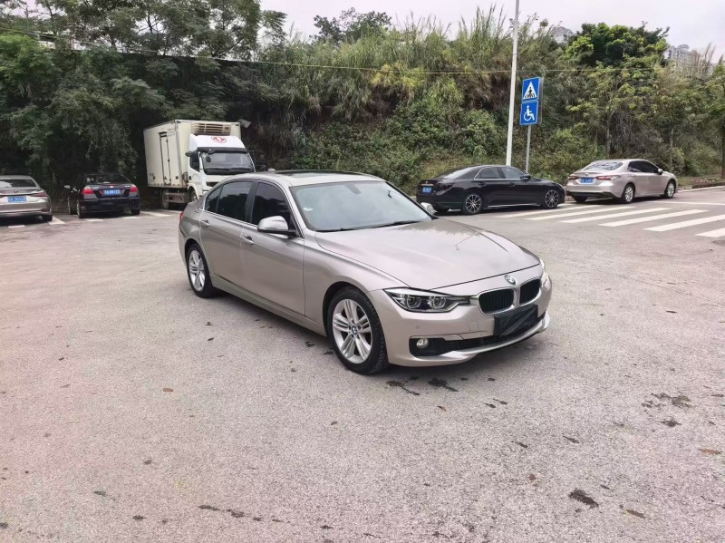 南宁17年宝马3系4