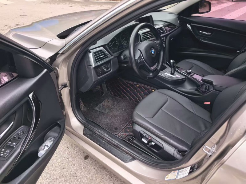 南宁17年宝马3系7