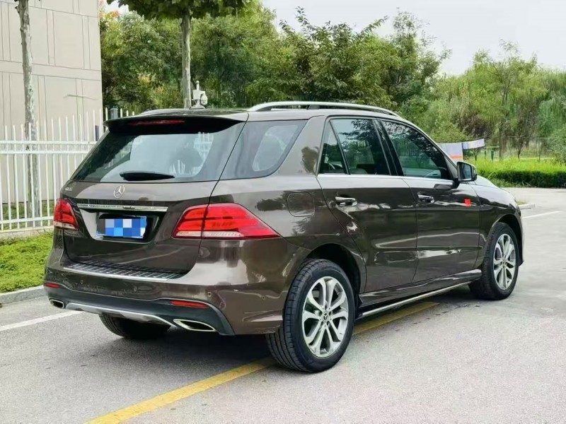 东营18年奔驰GLE8