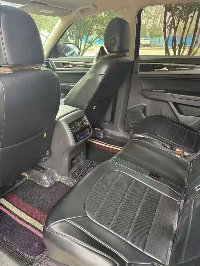 淄博17年大众途昂4