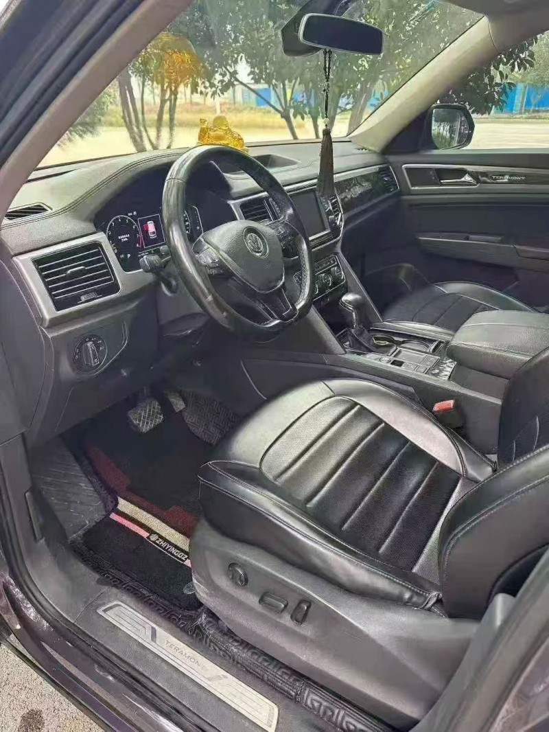 淄博17年大众途昂5