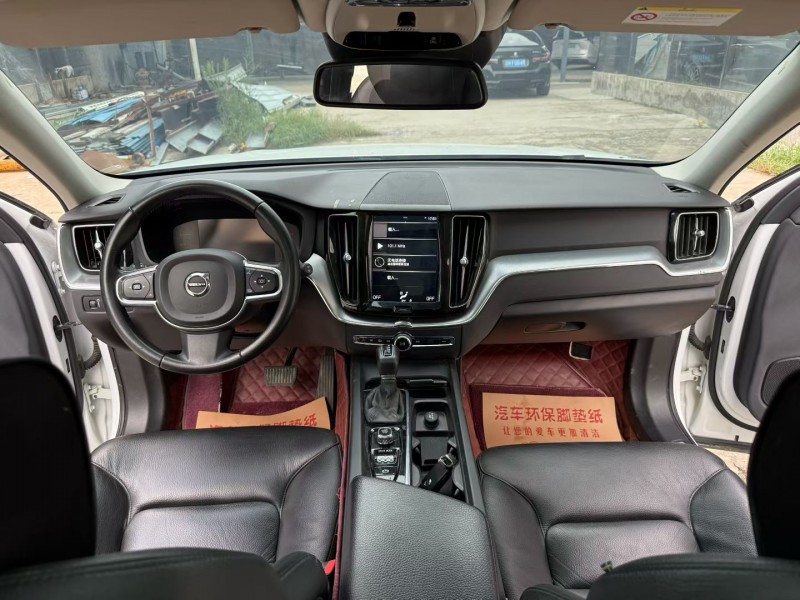 徐州20年沃尔沃XC605