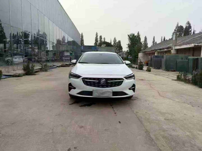 徐州22年别克君威1