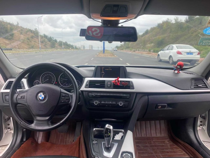 烟台13年宝马3系6