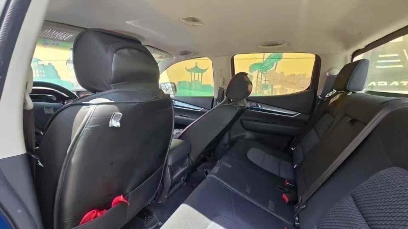 枣庄23年五十铃皮卡7