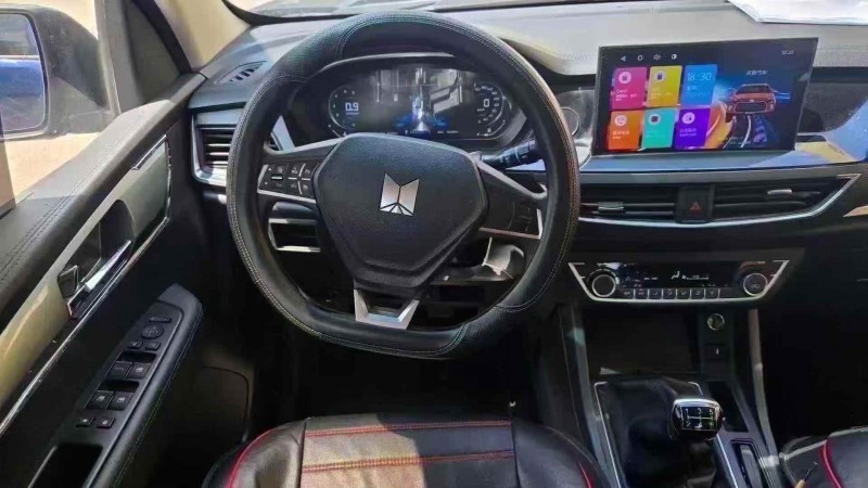 枣庄23年五十铃皮卡8