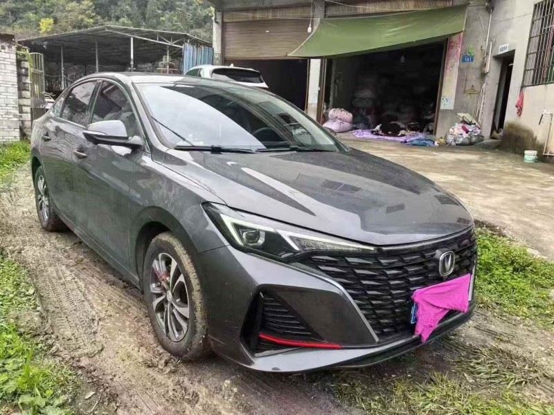 贵阳24年长安汽车逸动3