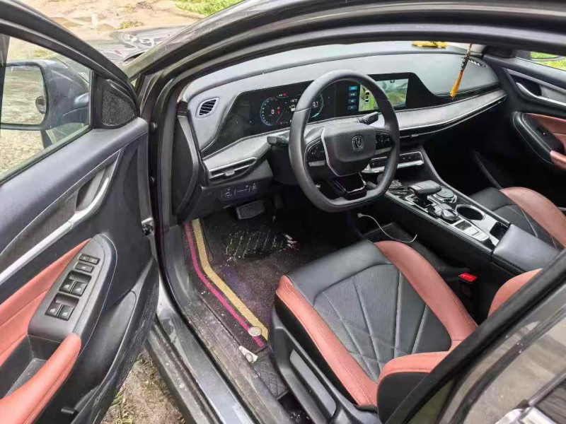 贵阳24年长安汽车逸动4