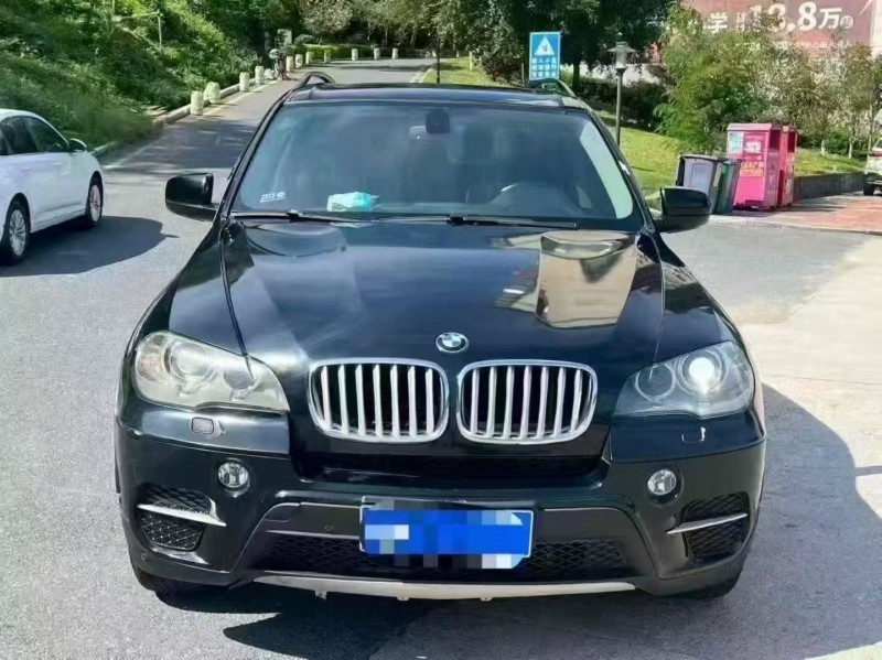 三明13年宝马X51