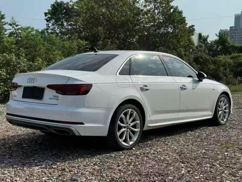 衡阳19年奥迪A4L8